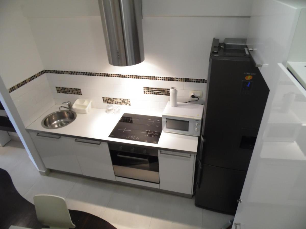 Giomar Apartment เนเปิลส์ ภายนอก รูปภาพ