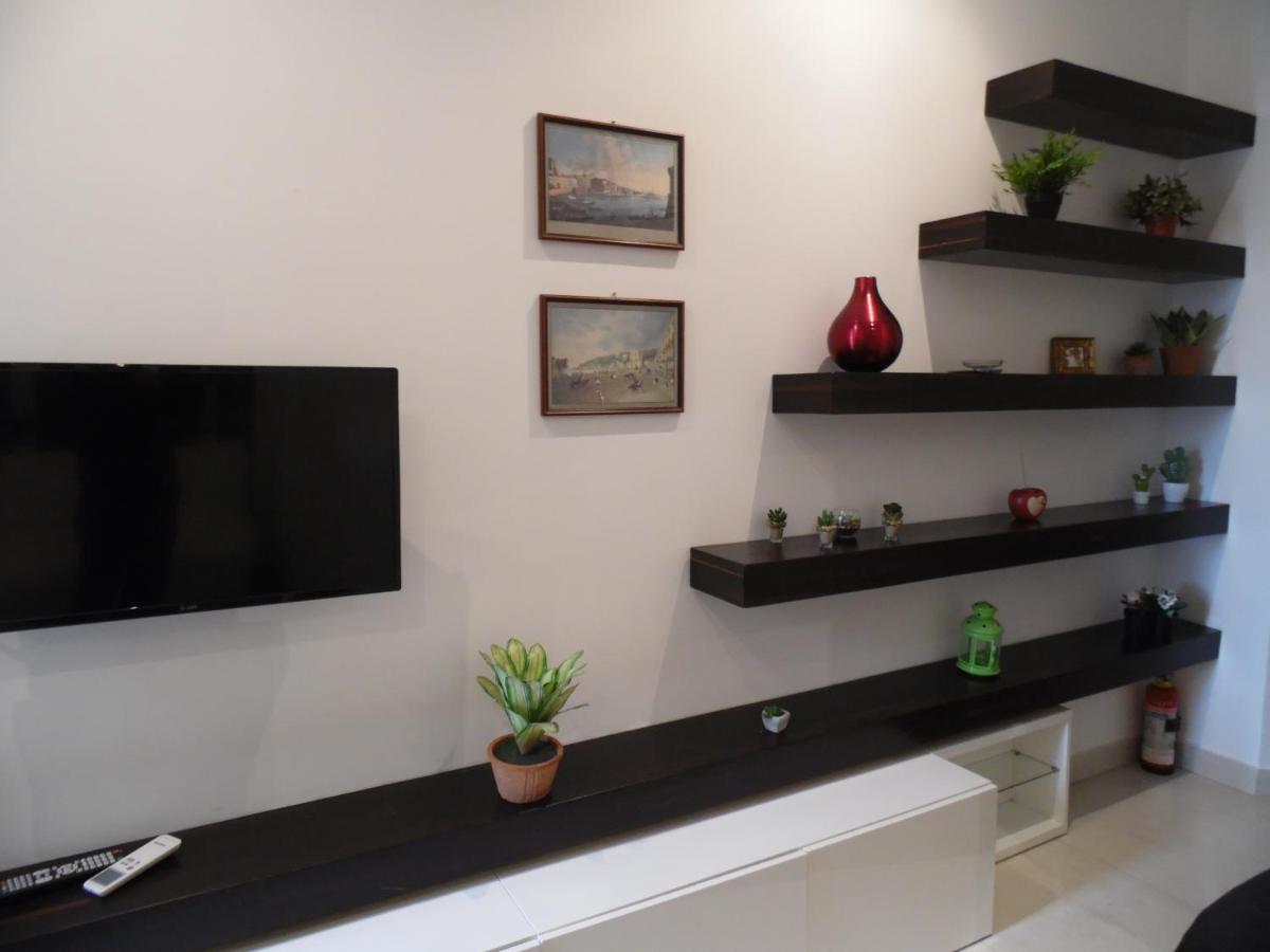 Giomar Apartment เนเปิลส์ ภายนอก รูปภาพ